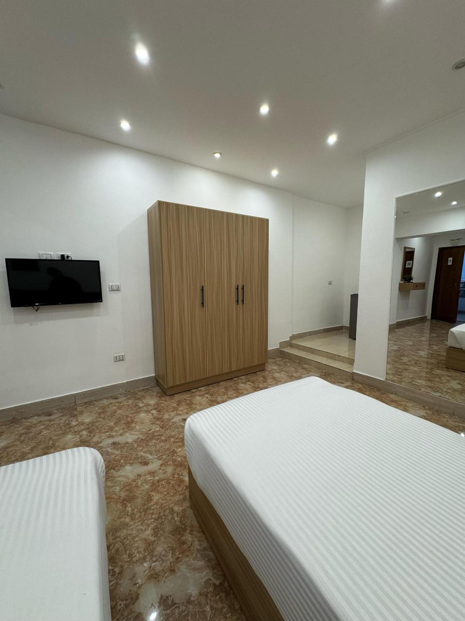 Lilly Rooms And Studio Hurghada Exterior photo